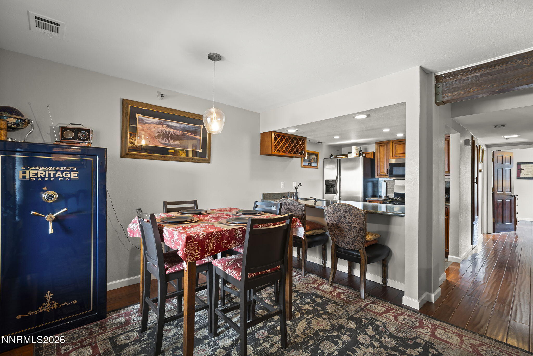759 Boulder Court, Unit M Stateline, NV 89449 - Photo 4 of 21 4-web-or-mls-_DSC8009