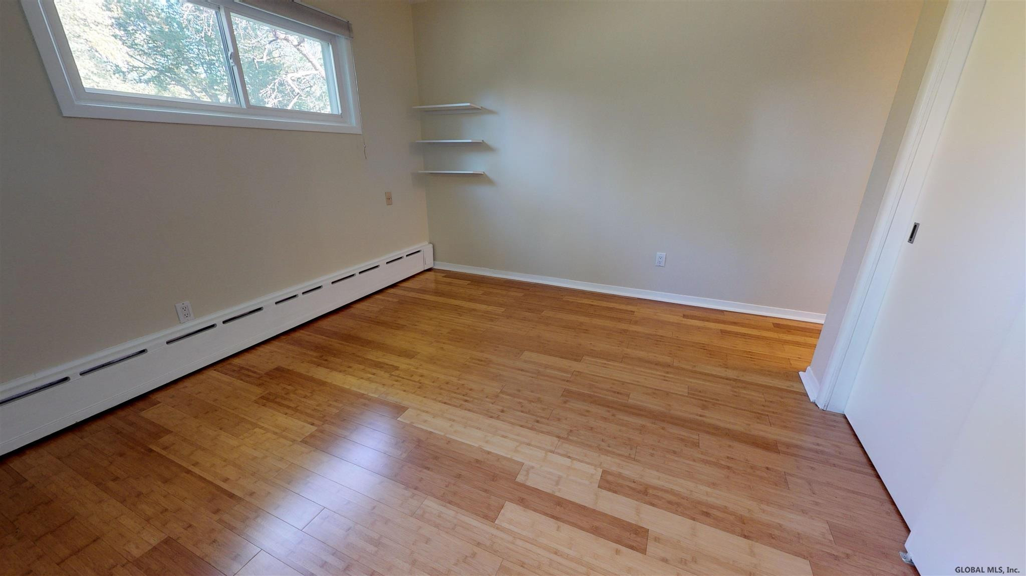 34 Font Grove Road Bethlehem, NY 12159 - Photo 22 of 40 Photo 23