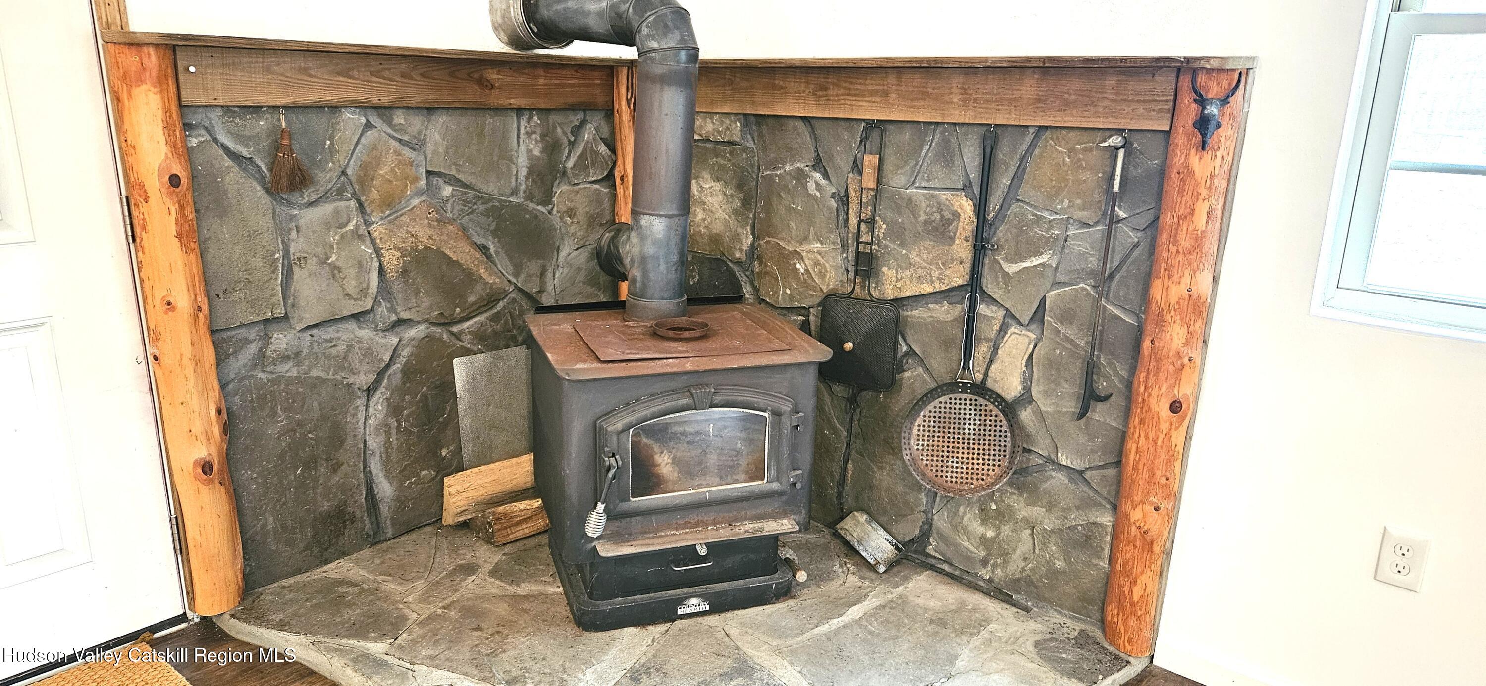 374 North Ridge Road Hannacroix, NY 12087 - Photo 8 of 24 a utility room with dryer and washer