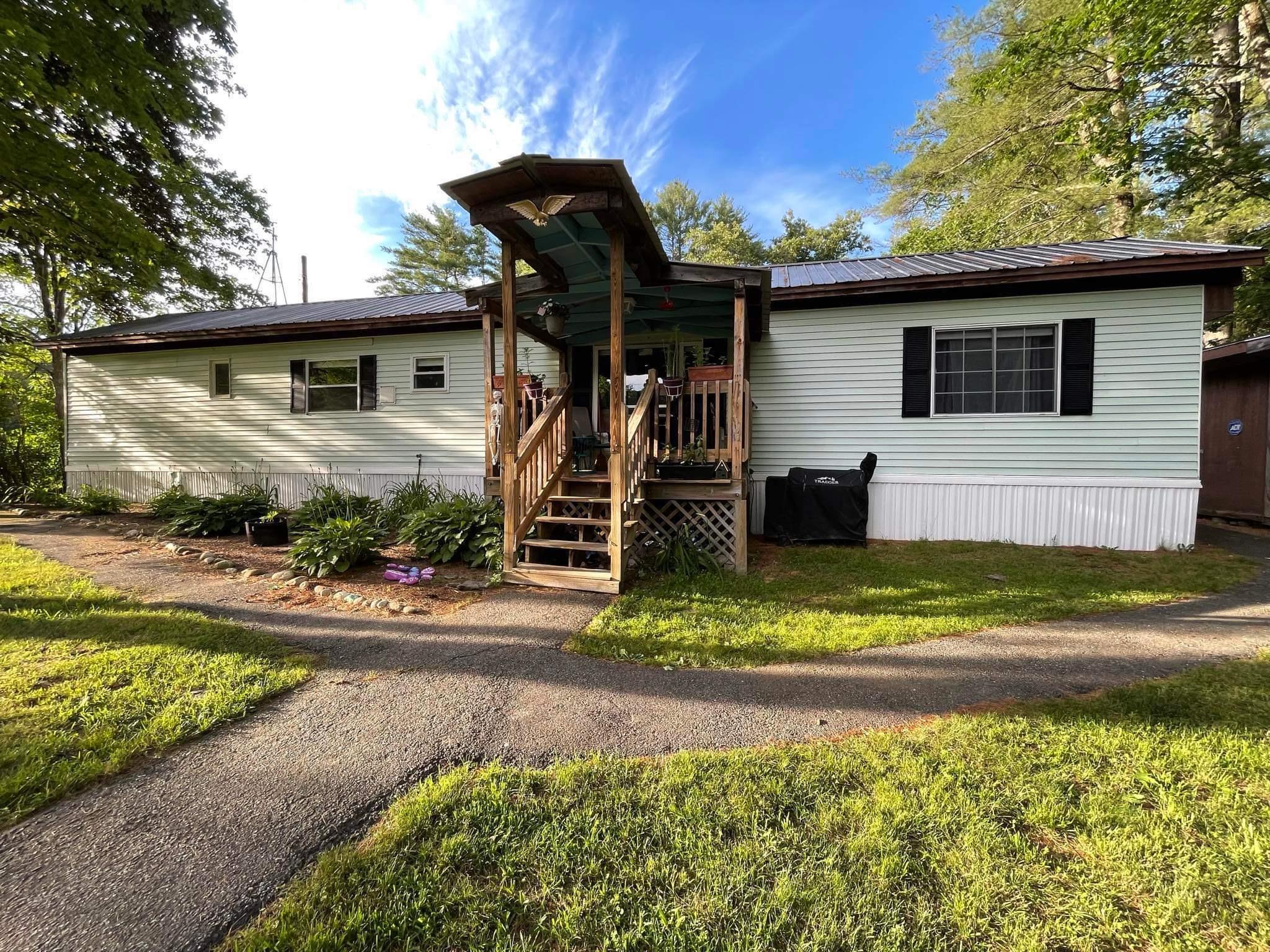 36 North Riverdale Road Weare, NH 03281 - Photo 1 of 11 Gallery Image 1