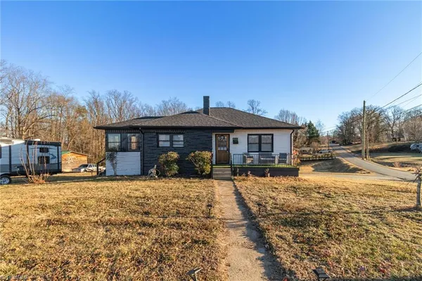 $179,900 | 4043 Old Highway 601, Dobson, NC 27017