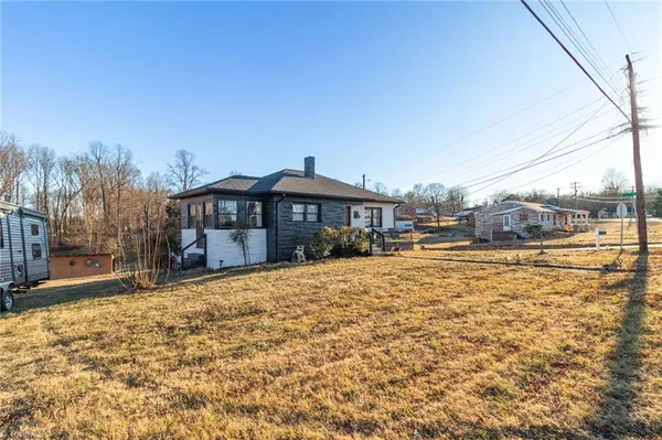 $179,900 | 4043 Old Highway 601, Dobson, NC 27017