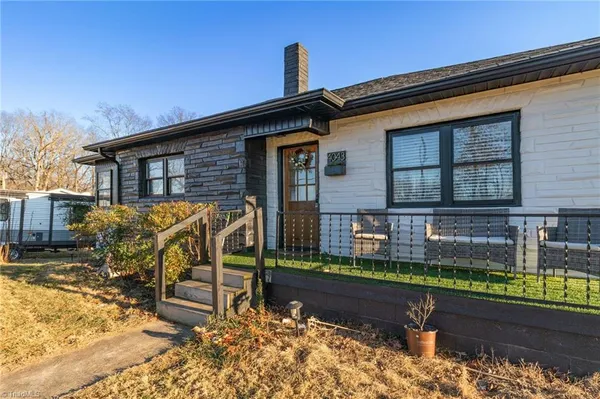 $179,900 | 4043 Old Highway 601, Dobson, NC 27017