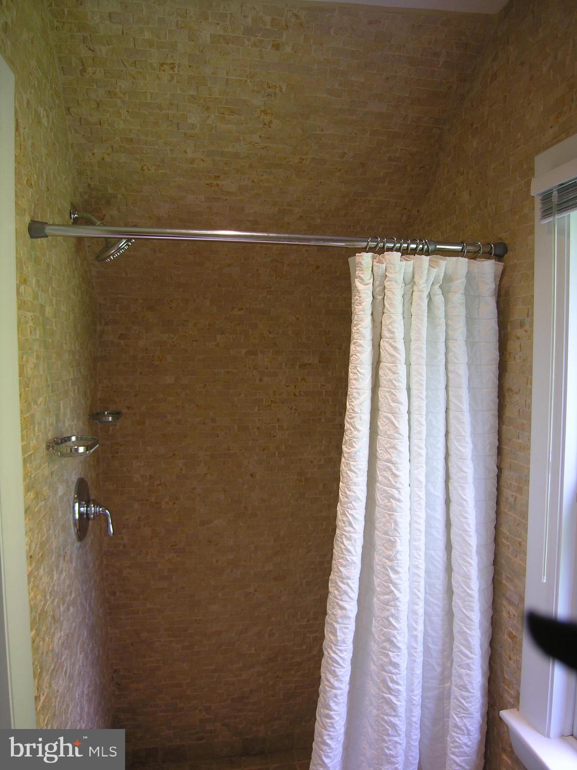 120 Ashton Road Ashton, MD 20861 - Photo 24 of 33 Upper level bathroom