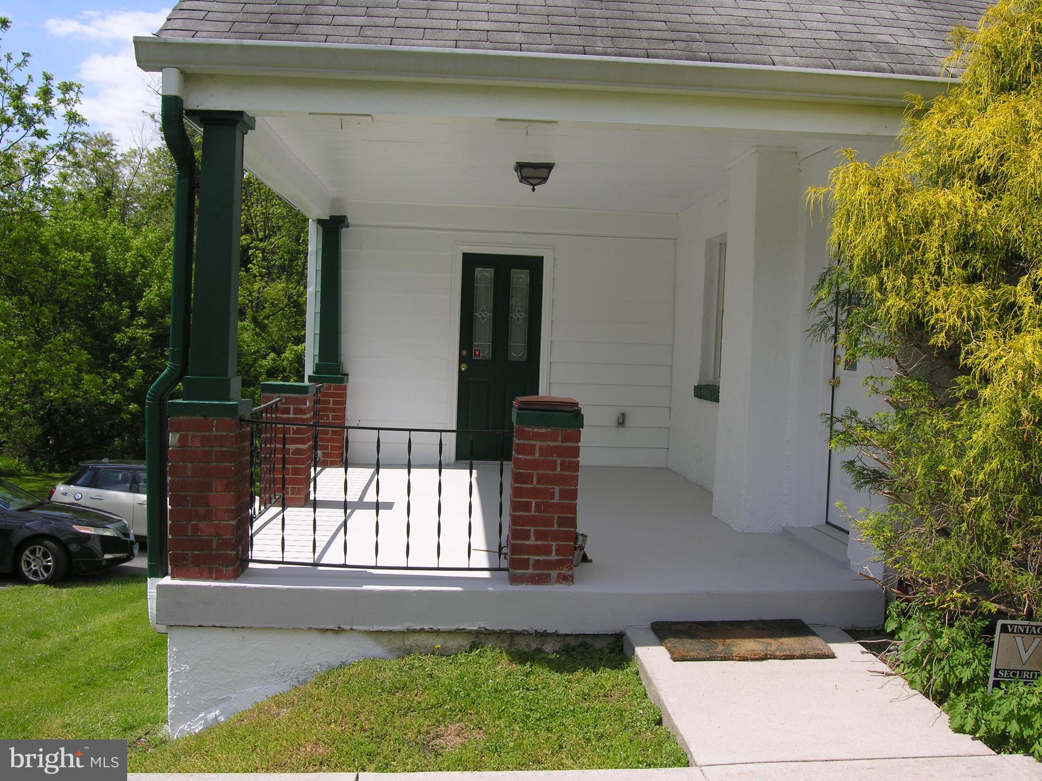 120 Ashton Road Ashton, MD 20861 - Photo 4 of 33 Quaint side porch