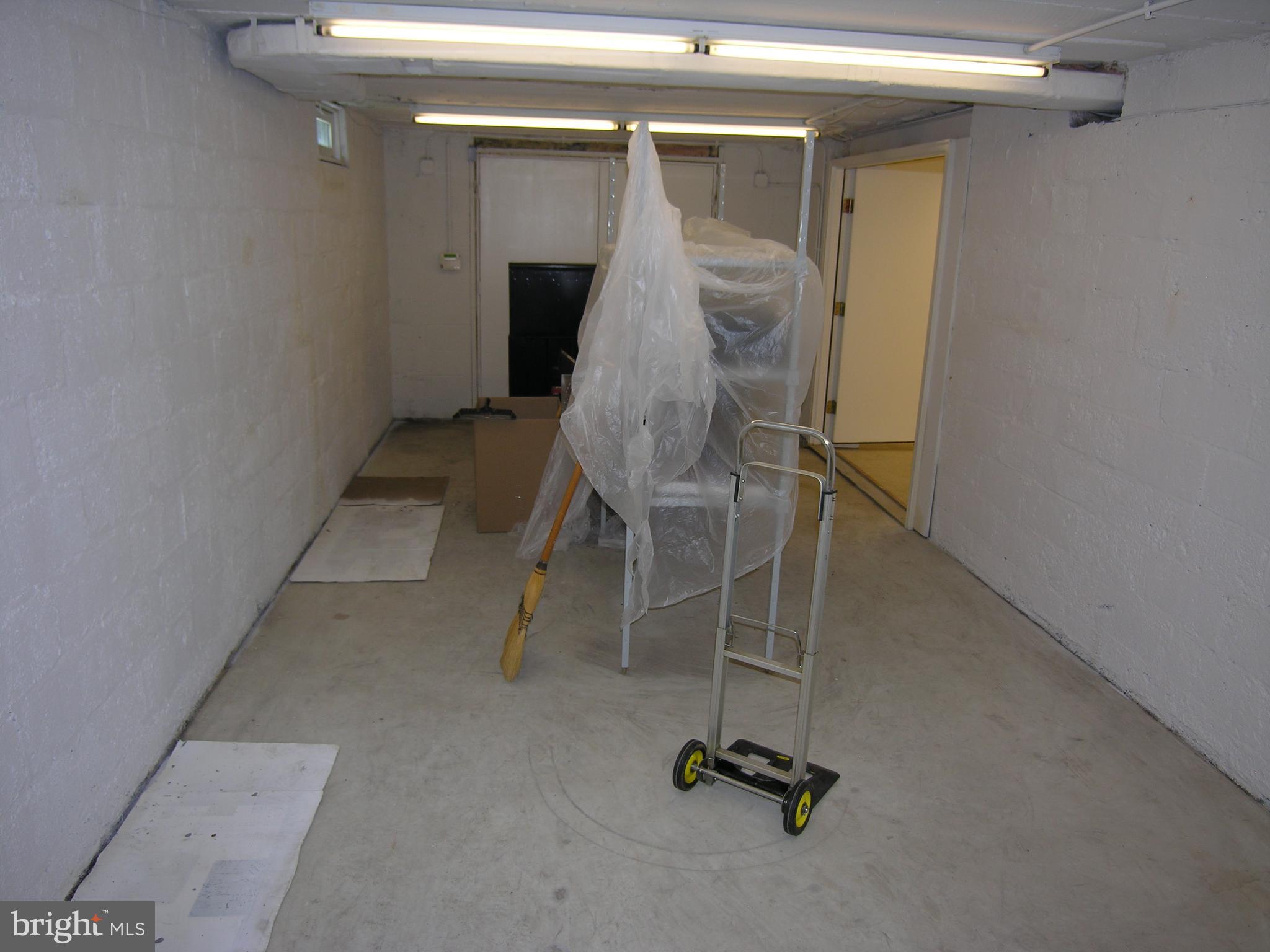 120 Ashton Road Ashton, MD 20861 - Photo 33 of 33 Garage