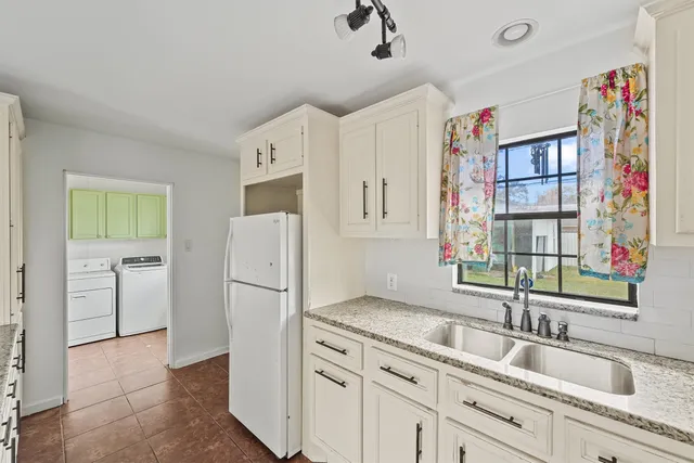 $205,000 | 6159 Belmark Street, Houston, TX 77033