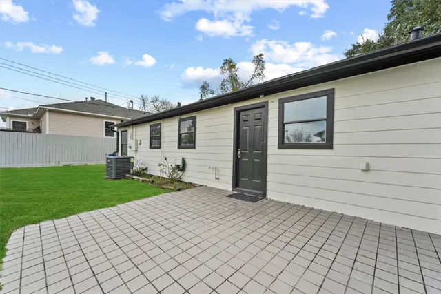 $205,000 | 6159 Belmark Street, Houston, TX 77033