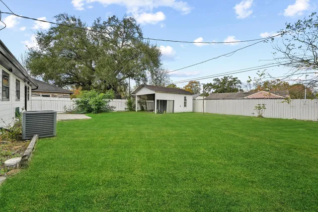 $205,000 | 6159 Belmark Street, Houston, TX 77033