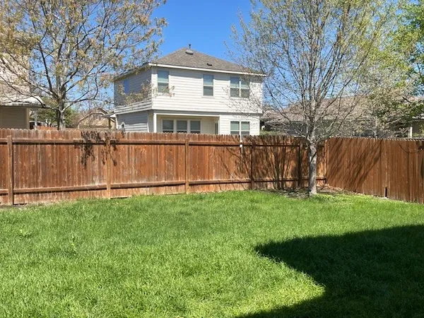 $2,295 | 10125 Gertrudis Loop, Austin, TX 78747