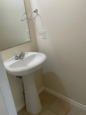 $2,295 | 10125 Gertrudis Loop, Austin, TX 78747