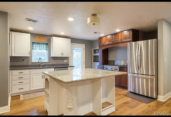 $285,000 | 6610 US Highway 63, Houston, MO 65483