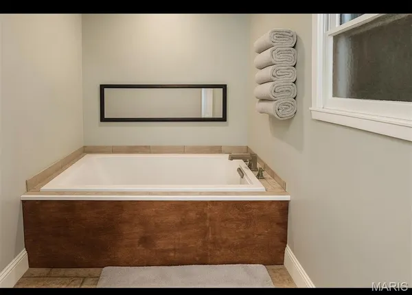 $285,000 | 6610 US Highway 63, Houston, MO 65483