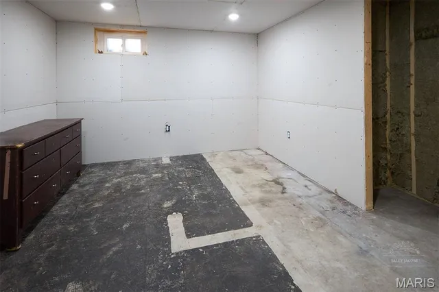 $299,000 | 6610 US Highway 63, Houston, MO 65483