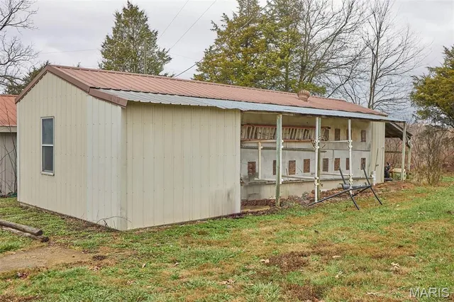 $299,000 | 6610 US Highway 63, Houston, MO 65483