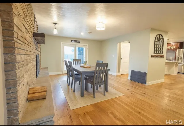 $299,000 | 6610 US Highway 63, Houston, MO 65483