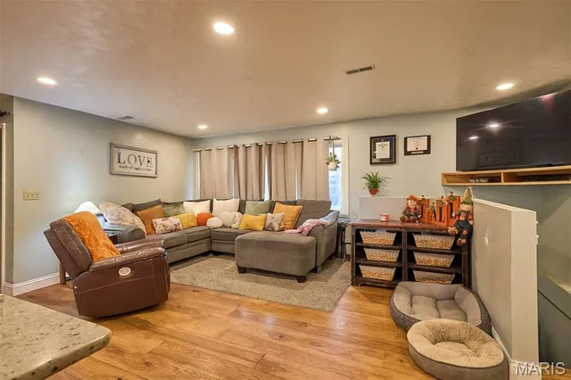 $299,000 | 6610 US Highway 63, Houston, MO 65483