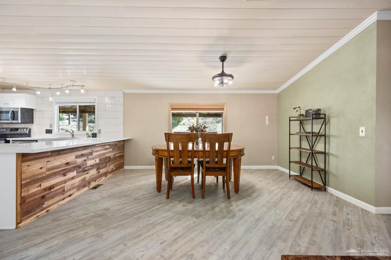 24200 Transvaal Road Tehachapi, CA 93561 - Photo 11 of 41 Gallery Image 11