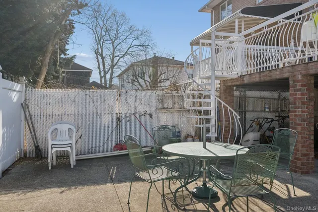 a picture of floor plan