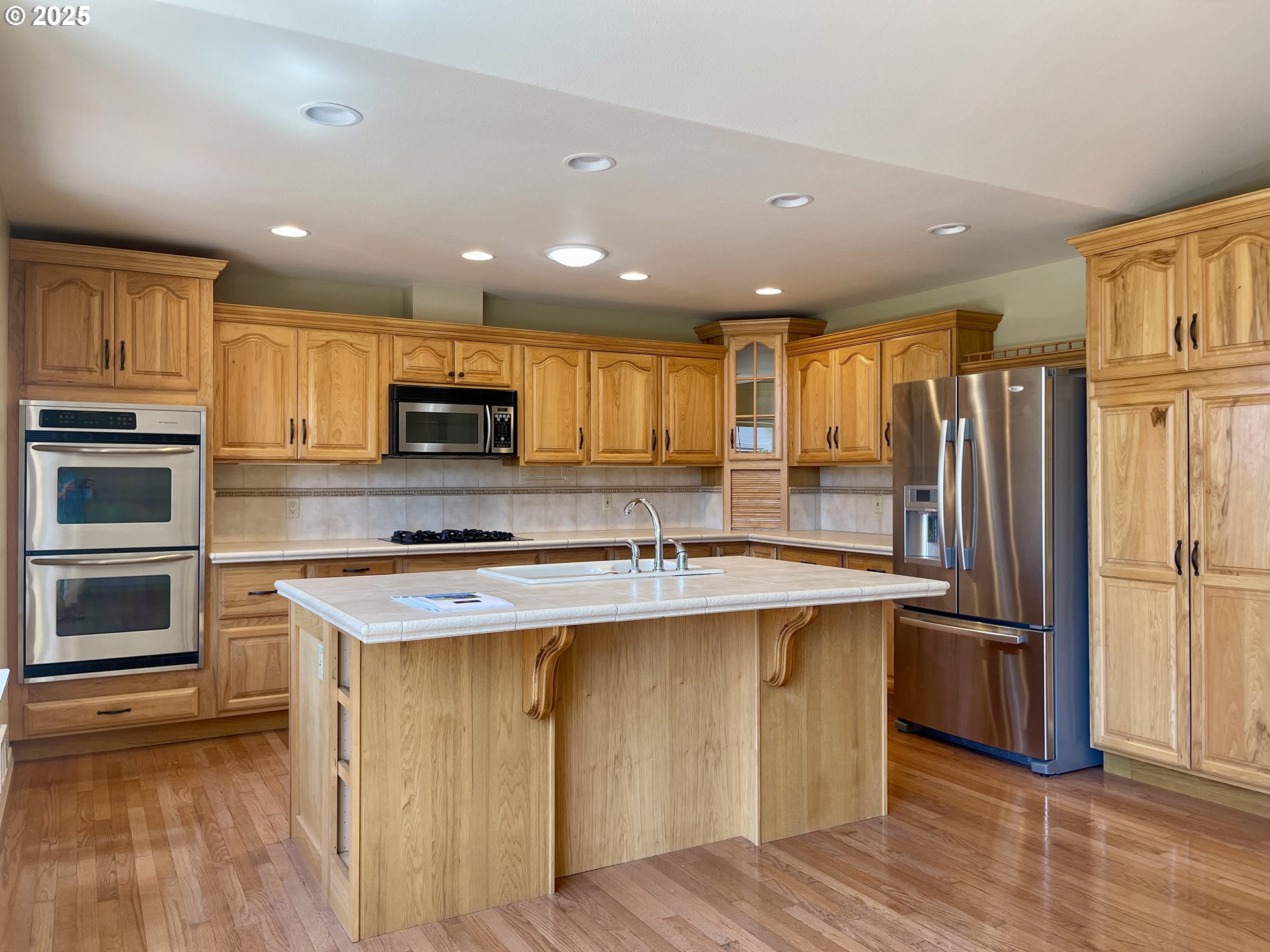 2180 Hayes Street North Bend, OR 97459 - Photo 12 of 47