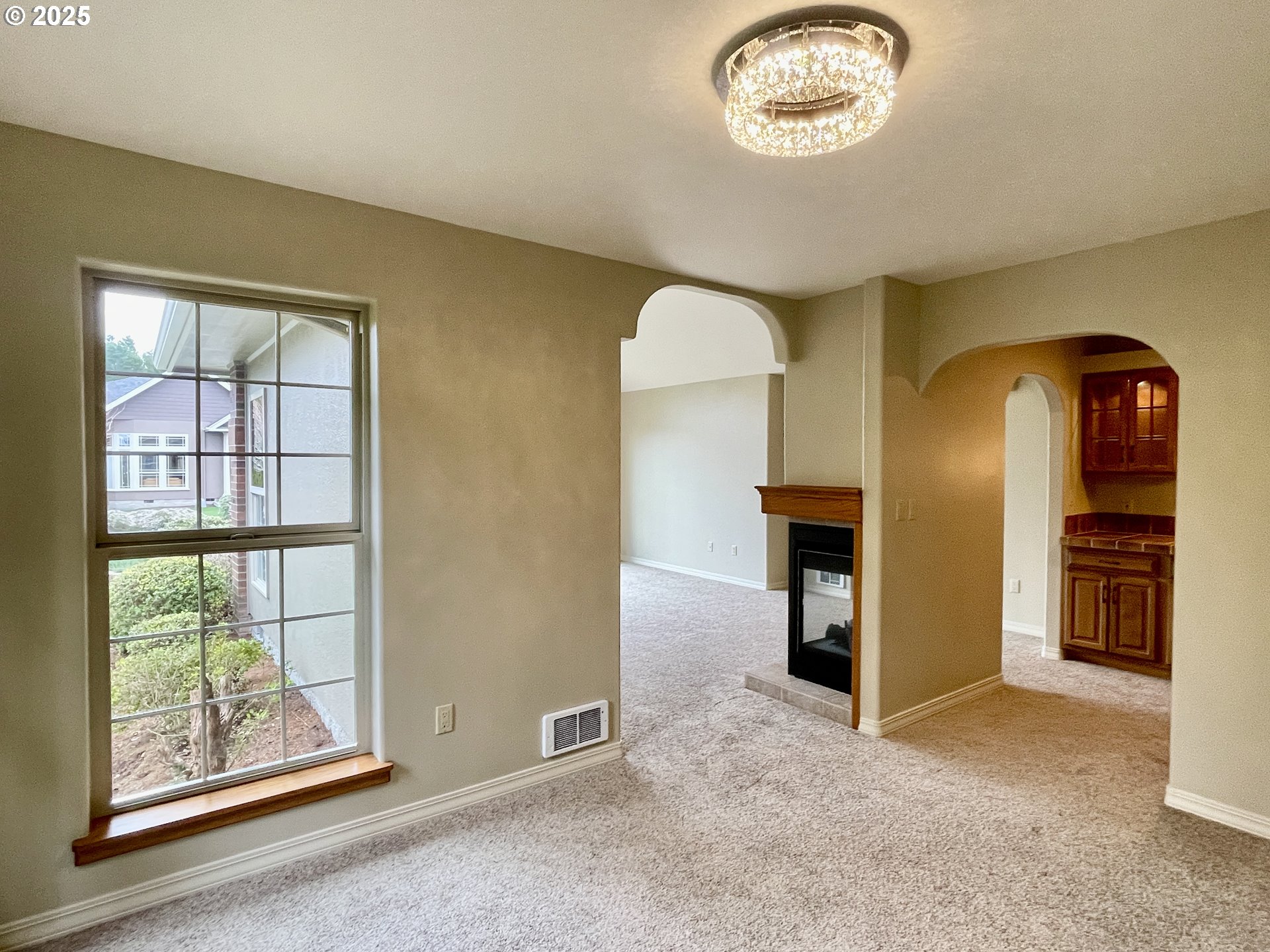 2180 Hayes Street North Bend, OR 97459 - Photo 19 of 47