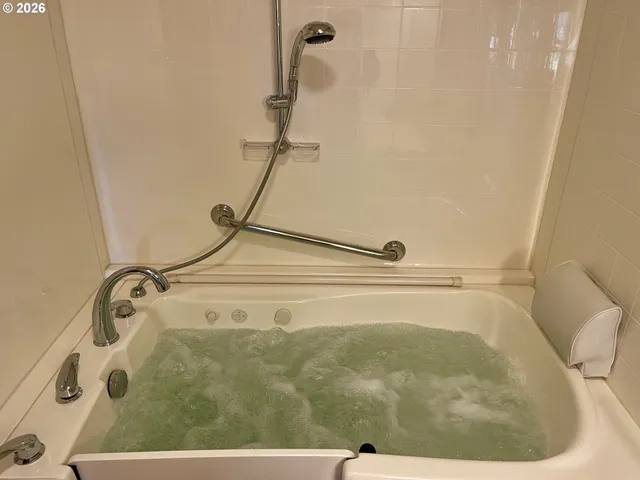 $739,000 | 2180 Hayes Street, North Bend, OR 97459