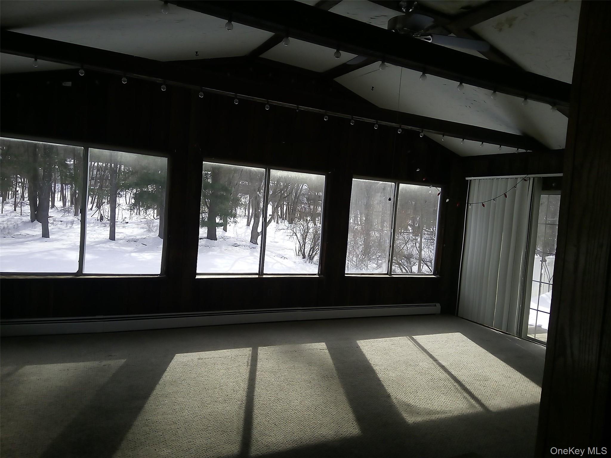 107 Barnes Road Washingtonville, NY 10992 - Photo 10 of 11 Sun room