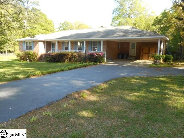 524 Springdale Drive Clinton, SC 29325 - Photo 2 of 30 Gallery Image 2