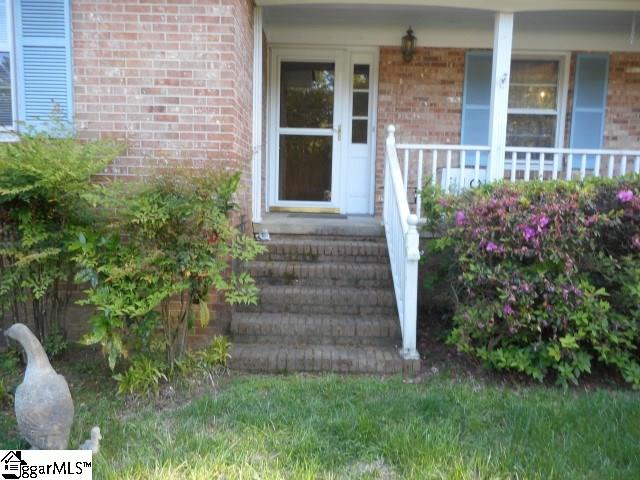 524 Springdale Drive Clinton, SC 29325 - Photo 3 of 30 Gallery Image 3