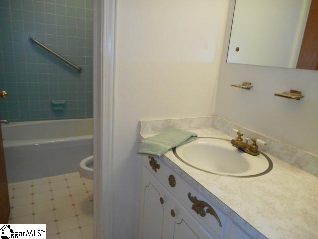 524 Springdale Drive Clinton, SC 29325 - Photo 23 of 30 Gallery Image 23