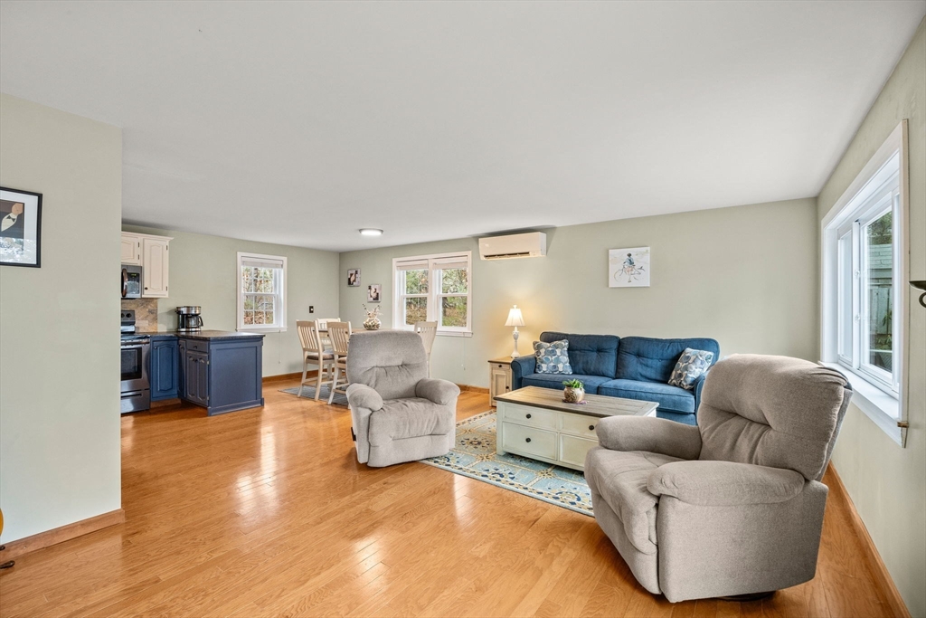 94 Bakers Pond Road Orleans, MA 02653 - Photo 11 of 41 Gallery Image 11