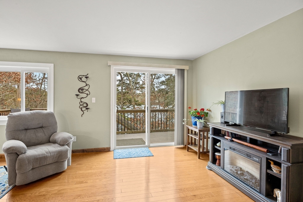 94 Bakers Pond Road Orleans, MA 02653 - Photo 12 of 41 Gallery Image 12