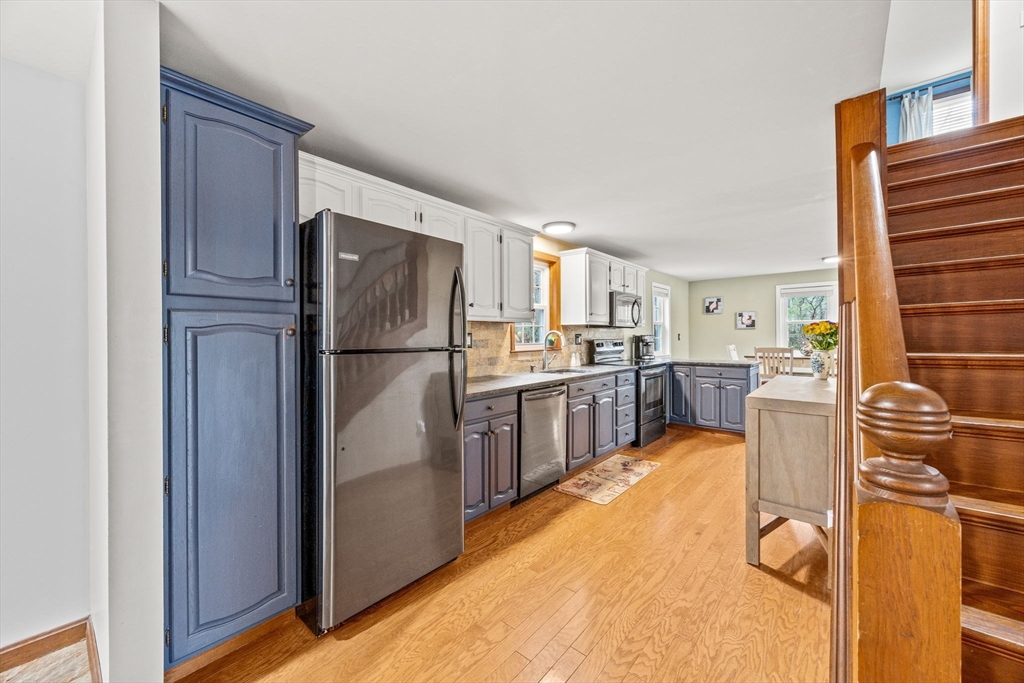 94 Bakers Pond Road Orleans, MA 02653 - Photo 16 of 41 Gallery Image 16