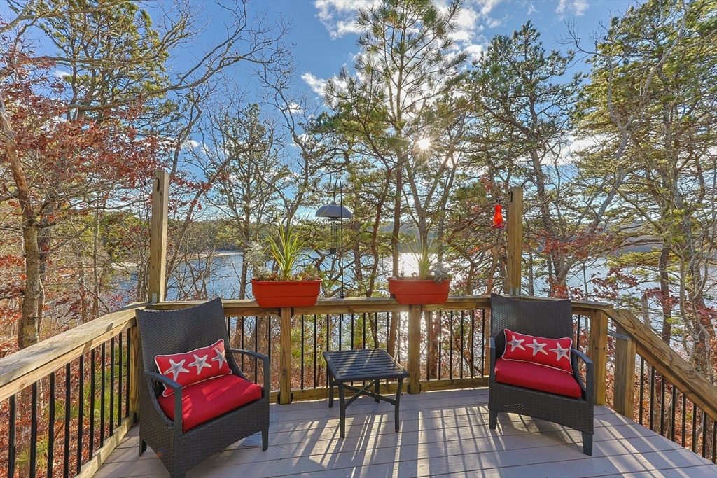 94 Bakers Pond Road Orleans, MA 02653 - Photo 34 of 41 Gallery Image 34