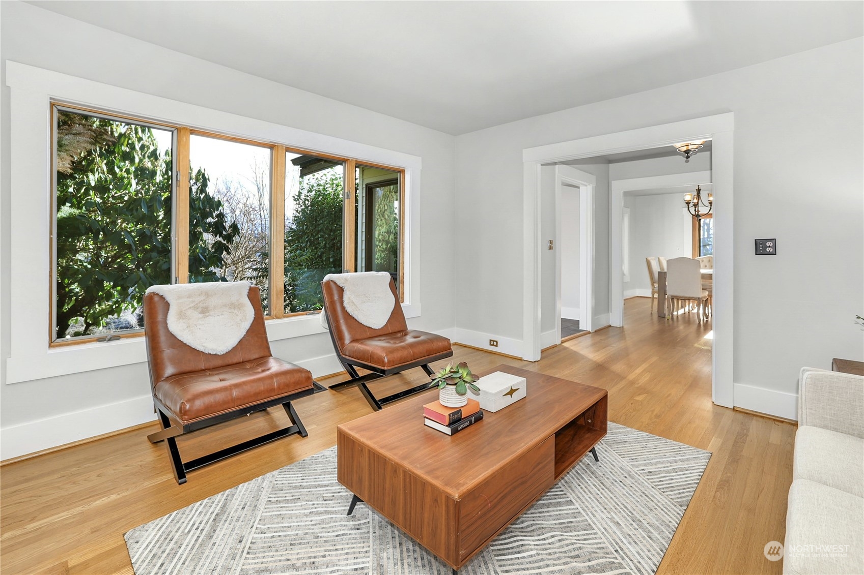 3603 Bagley Avenue North Seattle, WA 98103 - Photo 8 of 38 a living room with furniture and a window