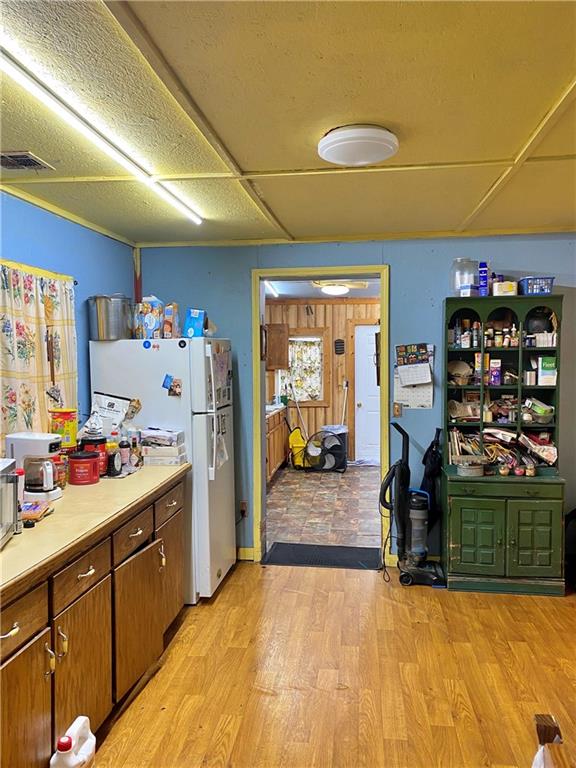 609 North Smelter Street Pittsburg, KS 66762 - Photo 9 of 25