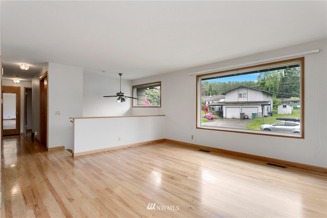 9622 South 177th Street Renton, WA 98055 - Photo 3 of 25