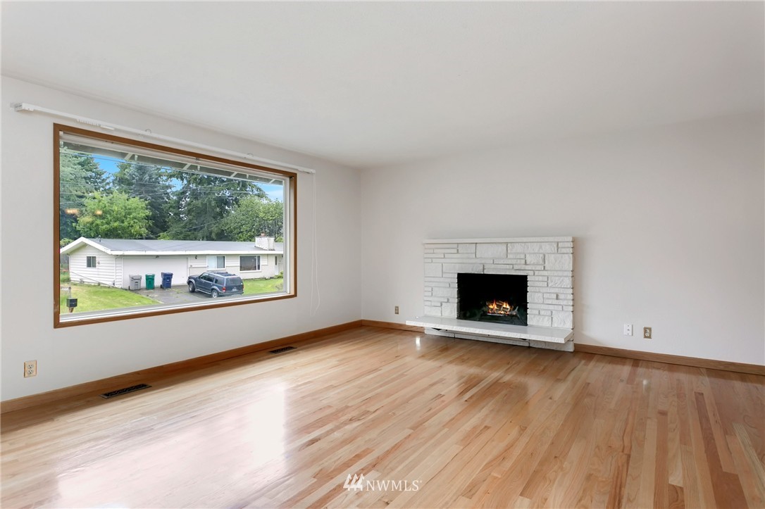 9622 South 177th Street Renton, WA 98055 - Photo 4 of 25