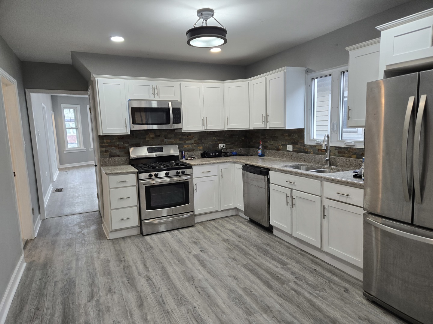 6136 South Keating Avenue Chicago, IL 60629 - Photo 15 of 26 Gallery Image 15