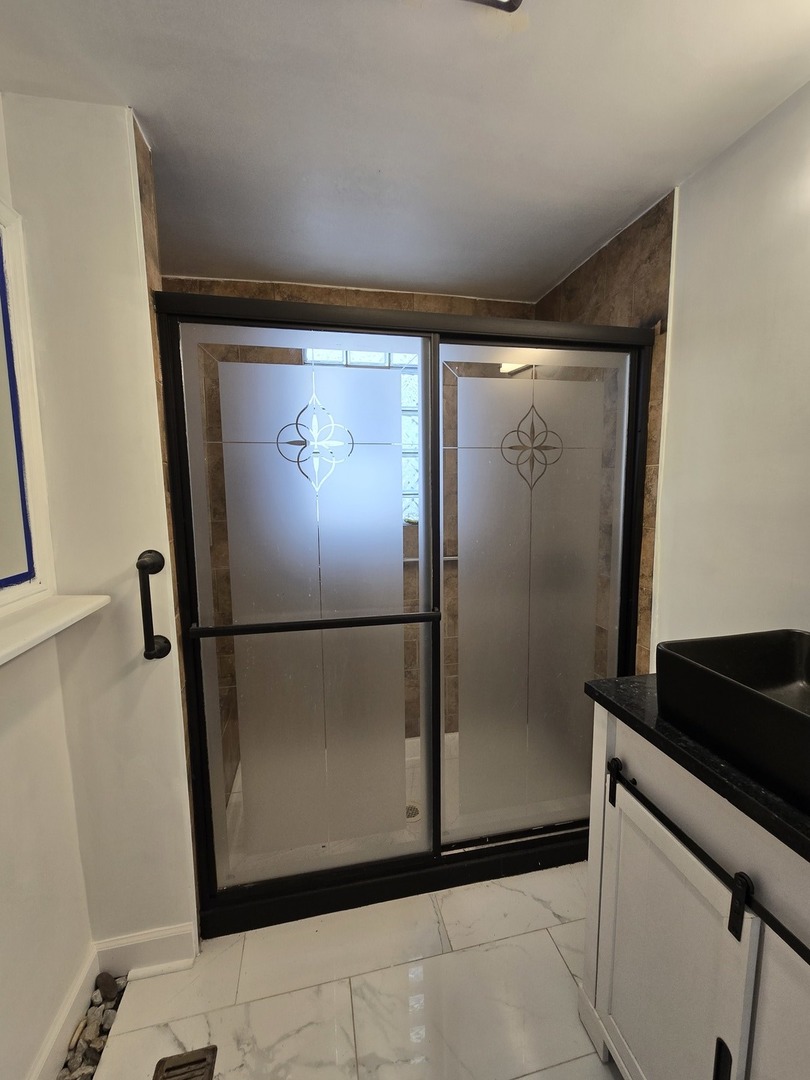 6136 South Keating Avenue Chicago, IL 60629 - Photo 19 of 26 Gallery Image 19