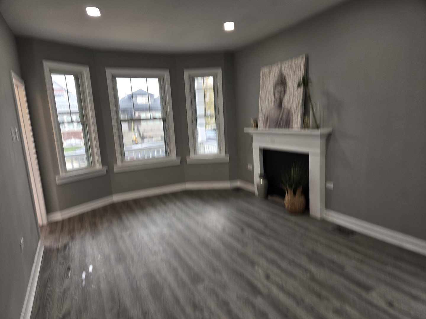 6136 South Keating Avenue Chicago, IL 60629 - Photo 8 of 26 Gallery Image 8