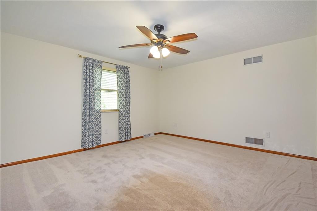16 Wallace Road Pittsburgh, PA 15209 - Photo 14 of 30