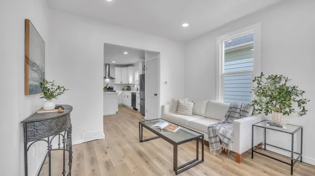 $199,900 | 1623 South 13th Street, Sheboygan, WI 53081