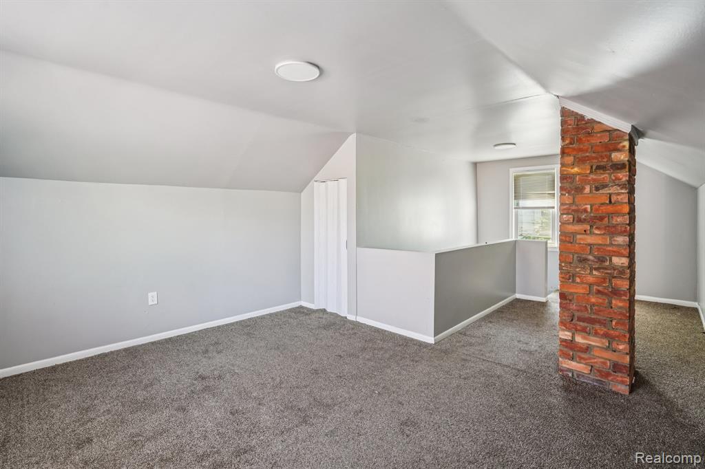 6526 Heyden Detroit, MI 48228 - Photo 23 of 27