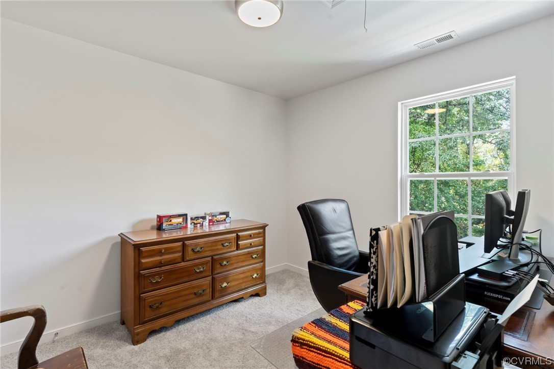 3800 Benton Avenue Richmond, VA 23222 - Photo 17 of 26 a room with furniture closet and a window