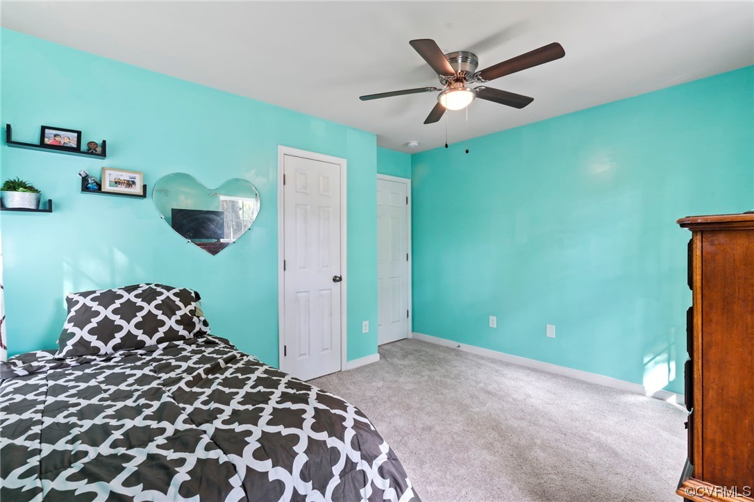 3800 Benton Avenue Richmond, VA 23222 - Photo 19 of 26 a very nice looking room with a large window