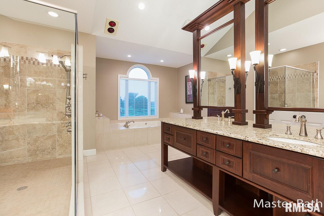 8389 Tolan Road Pleasant Plains, IL 62677 - Photo 20 of 41 Gallery Image 20