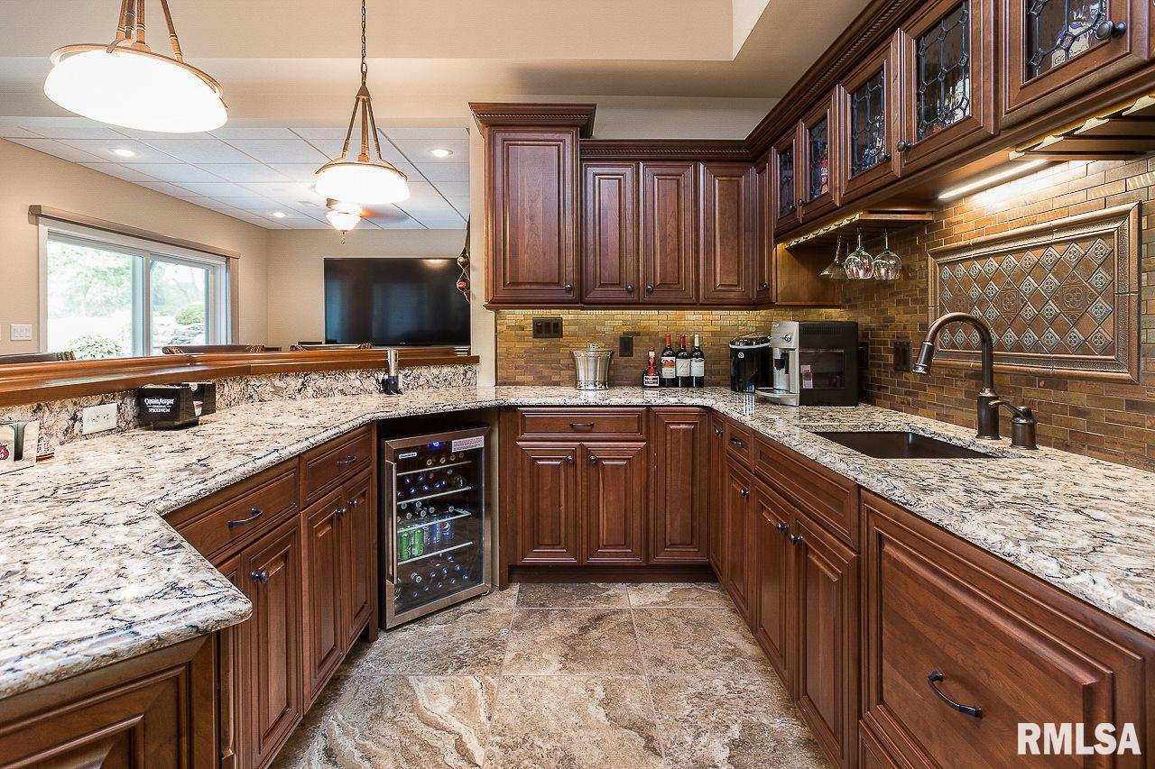 8389 Tolan Road Pleasant Plains, IL 62677 - Photo 28 of 41 Gallery Image 28