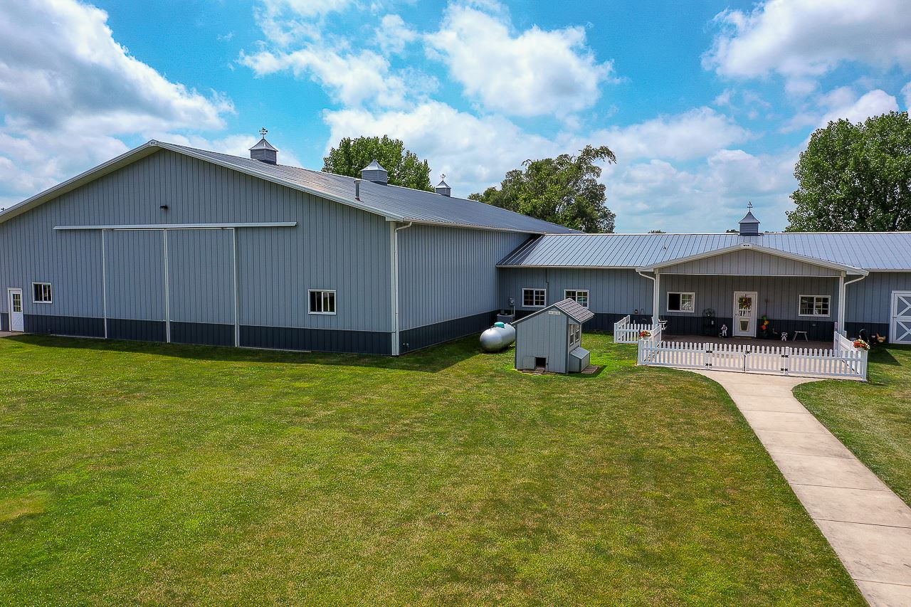 8389 Tolan Road Pleasant Plains, IL 62677 - Photo 36 of 41 Gallery Image 36