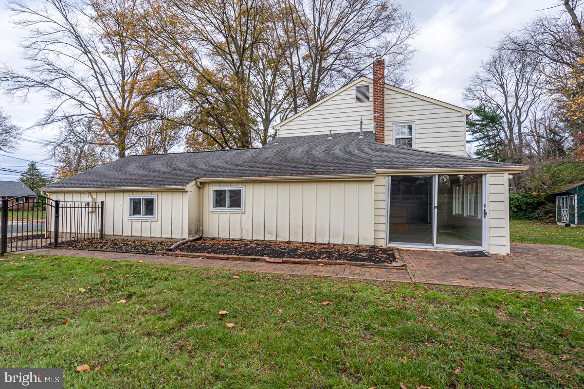 152 Pearl Croft Road Cherry Hill, NJ 08034 - Photo 5 of 47